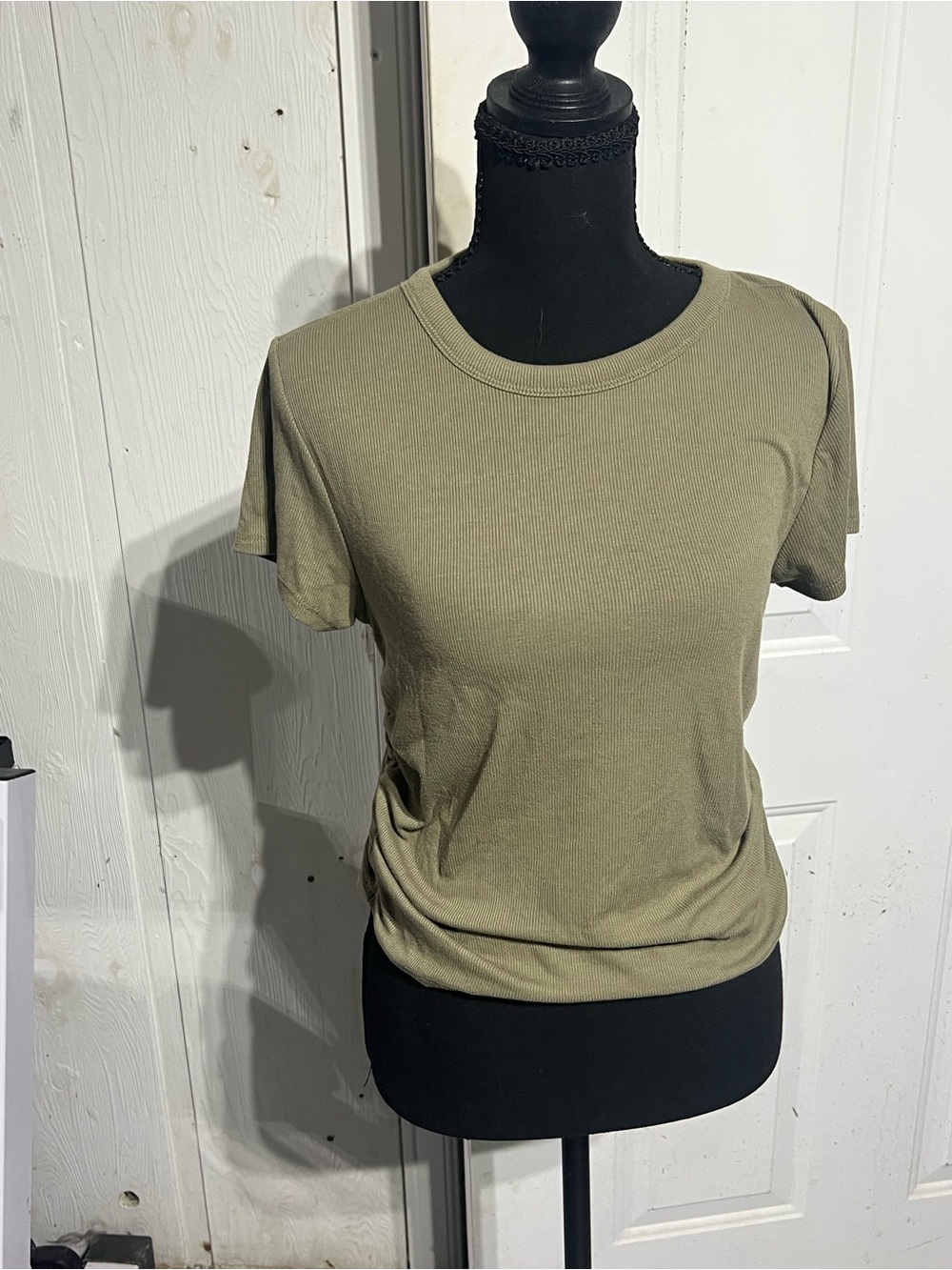 Old Navy Olive Green Short Sleeve Crewneck Tee
